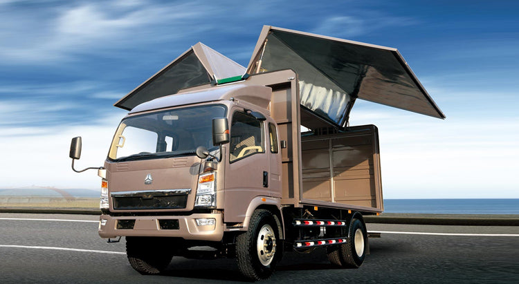 Camion cargo Howo Wing Van