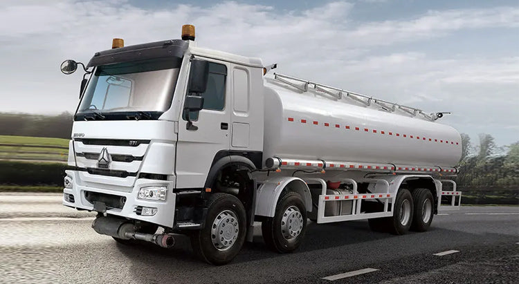 Camion-citerne Sinotruck Howo 8X4