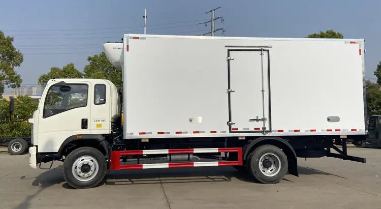Camion réfrigéré Sinotruck Howo 10t